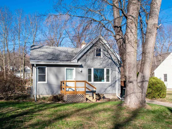 3517 NE Monroe St, Peoria, IL 61603