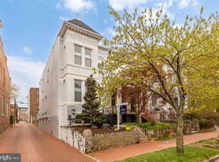 421 10th St NE, Washington, DC