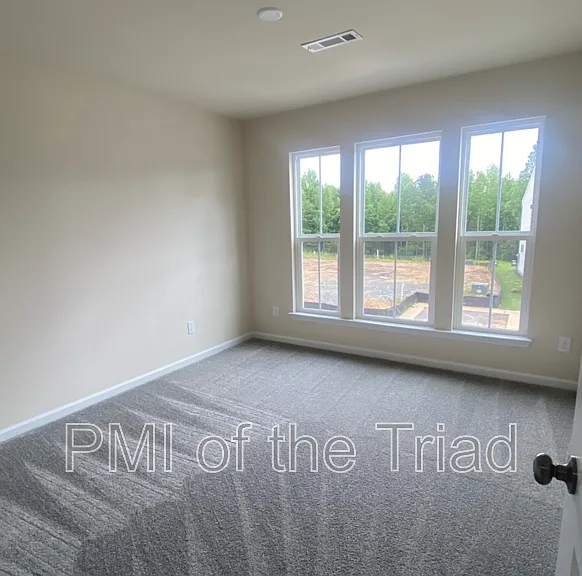 4003 Beckton Trl — Photo 13