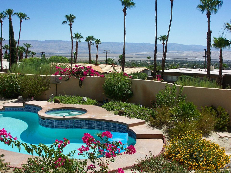 Attuned to the View with Pano Views Above the Palm Springs