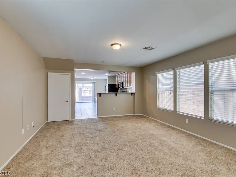 1155 Paradise Garden Dr — Photo 3