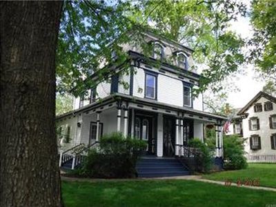 533 Delaware Ave, Portland Borough, PA, 18342