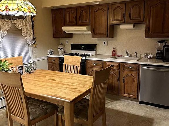 5th image of 21 Steuben Ave #1