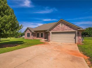 1365 Anna Ct, Blanchard, OK 73010