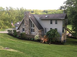 83 Barr Rd, Finleyville, PA 15332