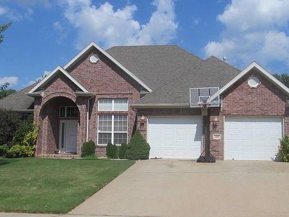 2nd image of 306 S Sundown Dr
