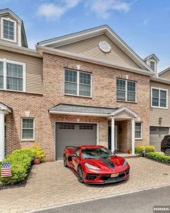 152 Rio Vista Ln, Northvale, NJ, 07647