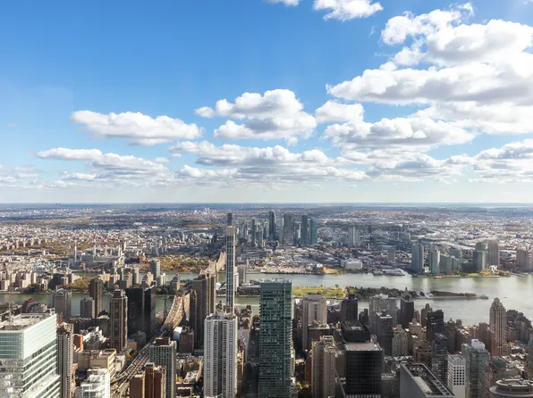 432 Park Avenue image 4 of 11