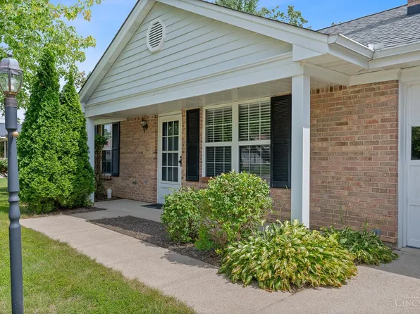 88 Station Dr, Georgetown, OH 45121