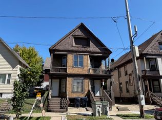 830 S 12th St, Milwaukee, WI 53204