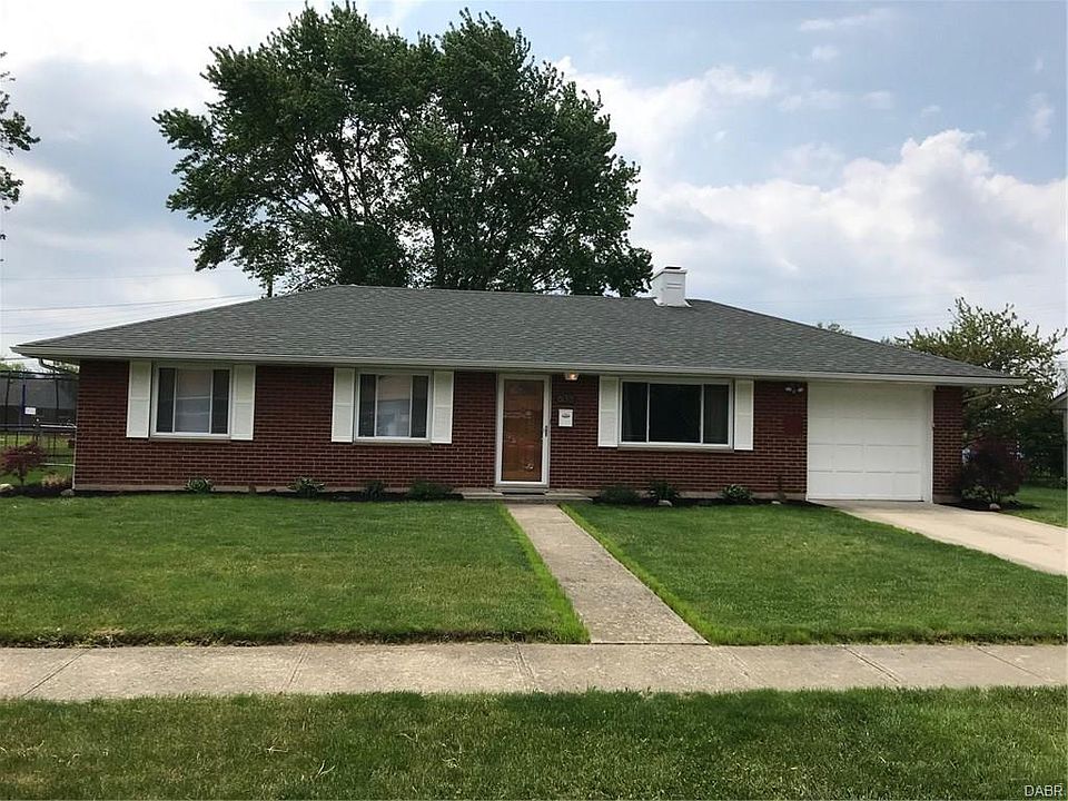 1st image of 638 Greenhurst Dr