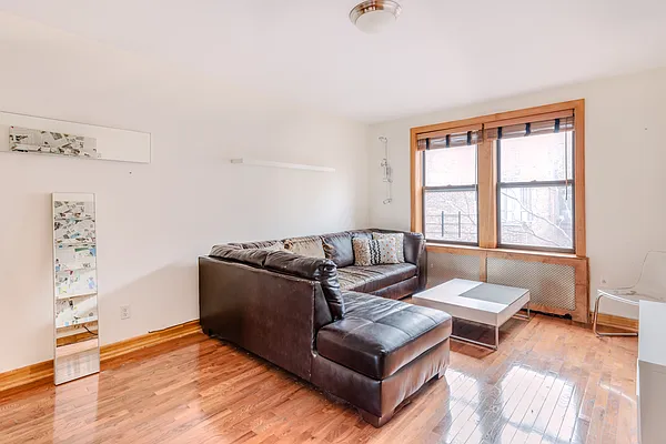 Rented by Loftey LLC | media 9