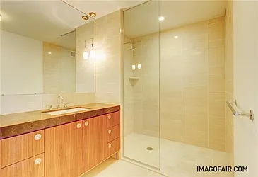 Rented by (Legacy) Elegran