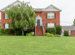 103 Lena Loop, Burns, TN 37029