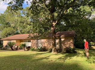 104 N University Blvd, Mobile, AL 36608