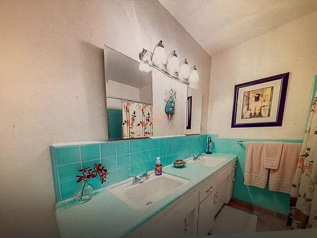1037 N Wanda Dr — Photo 16
