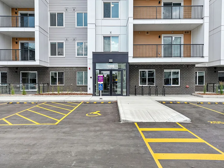 265 Wolf Willow Blvd SE #1517-517 — Photo 2