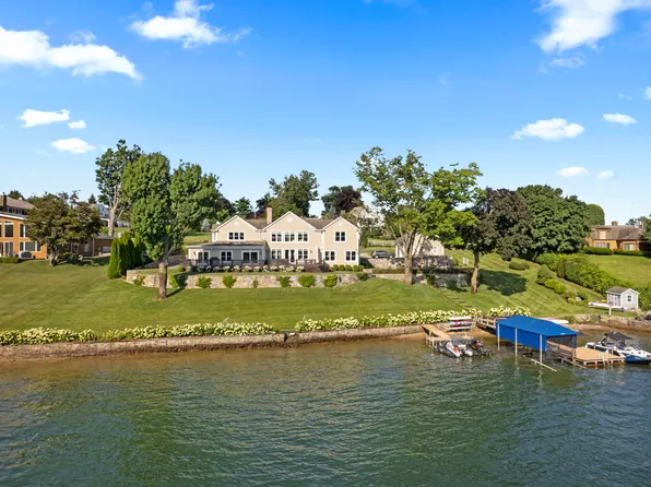 4 Arrowhead Road, Brookfield, CT 06804