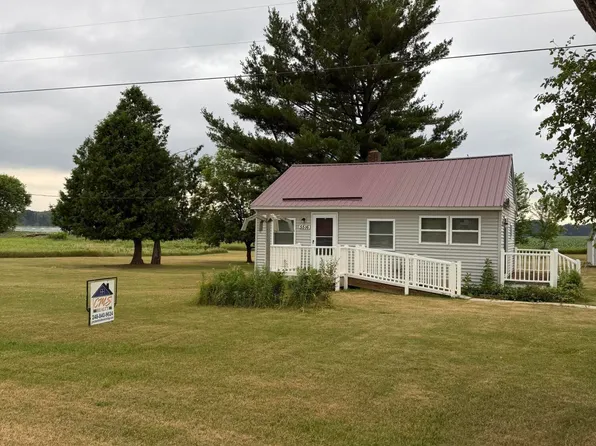 5516 Hoover Rd, Barryton, MI 49305