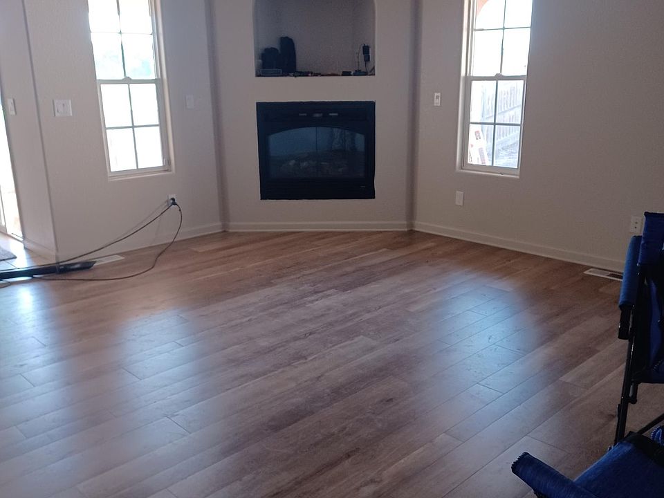 2nd image of 3000 Prairie Hawk Ln