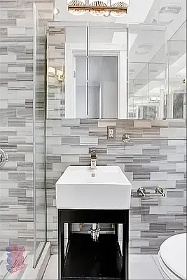 Rented by REAL New York | media 7