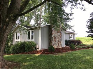 323 Horton Rd, Mount Airy, NC 27030