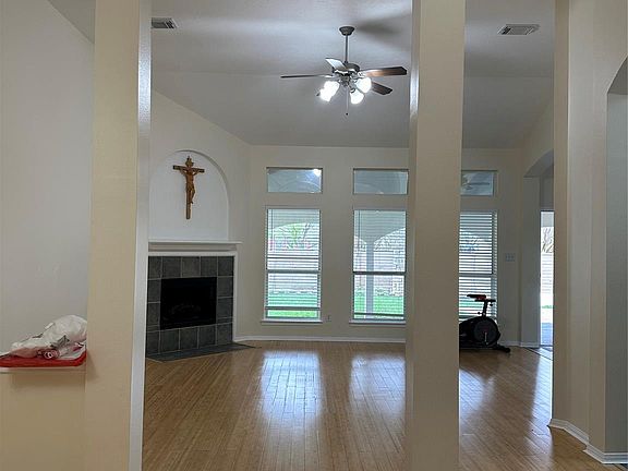 2nd image of 11158 Riverbank Ridge Ln