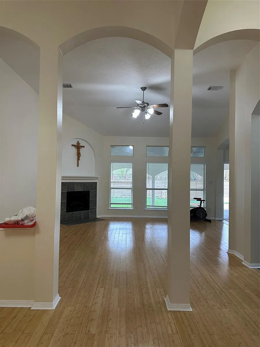 Building Photo - 11158 Riverbank Ridge Ln