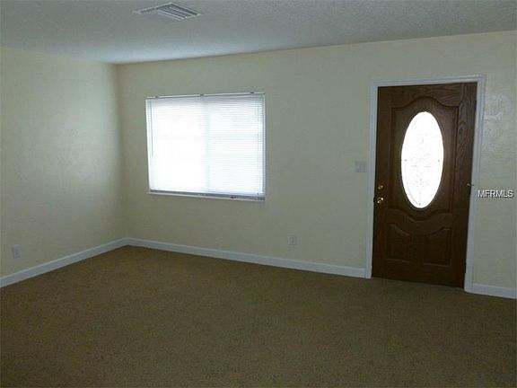 4th image of 1825 Tyrone Blvd N