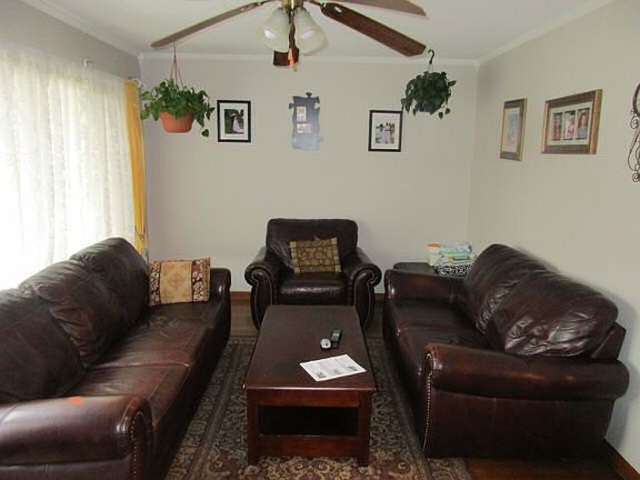 2nd image of 4628 Winchester Ave