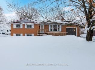 4533 Monck Rd, Ramara, ON L3V 0P6
