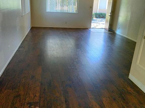 2nd image of 1545 Lincoln Blvd #3