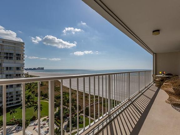 3rd image of 320 Seaview Ct APT 1109
