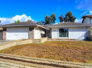 944 Cheyenne St, Costa Mesa, CA 92626