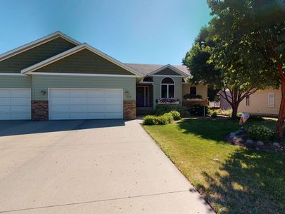 1519 Pine Ridge Rd, Brookings, SD, 57006