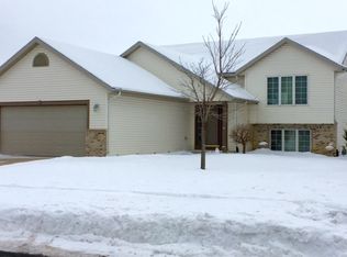 2675 Ashland Pl NW, Rochester, MN 55901