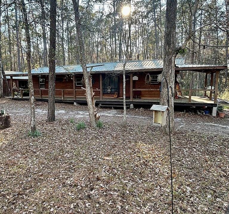 1st image of 405 Gun Lake Cir