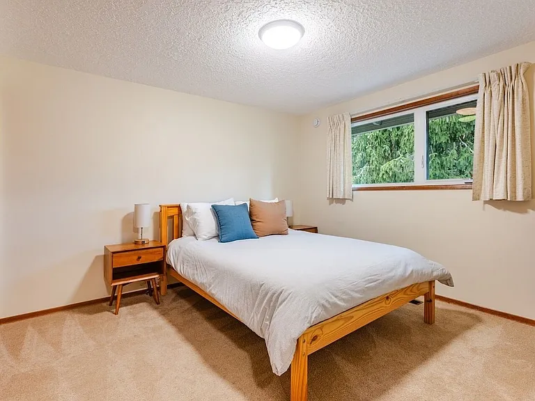 7055 SW Wilson Ave — Photo 9