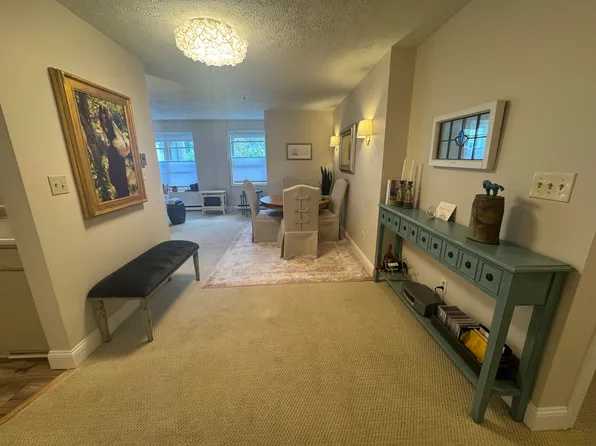 17 Water Street #4, Kennebunk, ME 04043