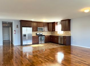 440 Erico Ave FLOOR 2, Elizabeth, NJ 07202