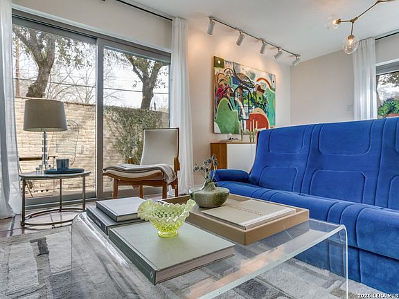 3rd image of 185 Terrell Rd #101