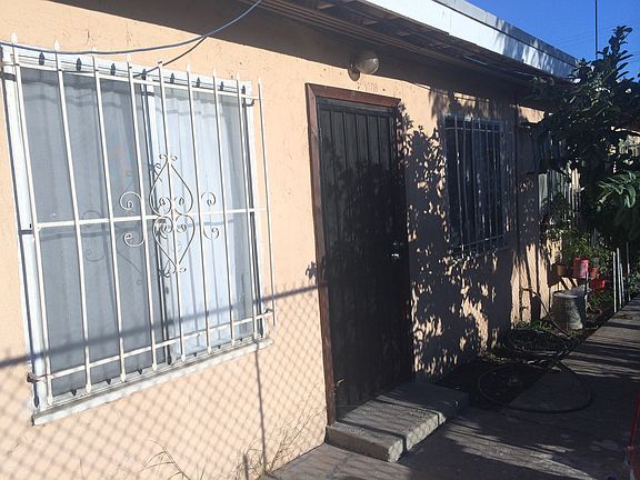 2nd image of 10718 Stanford Ave