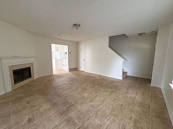 5th image of 1819 Black Bear Cir W