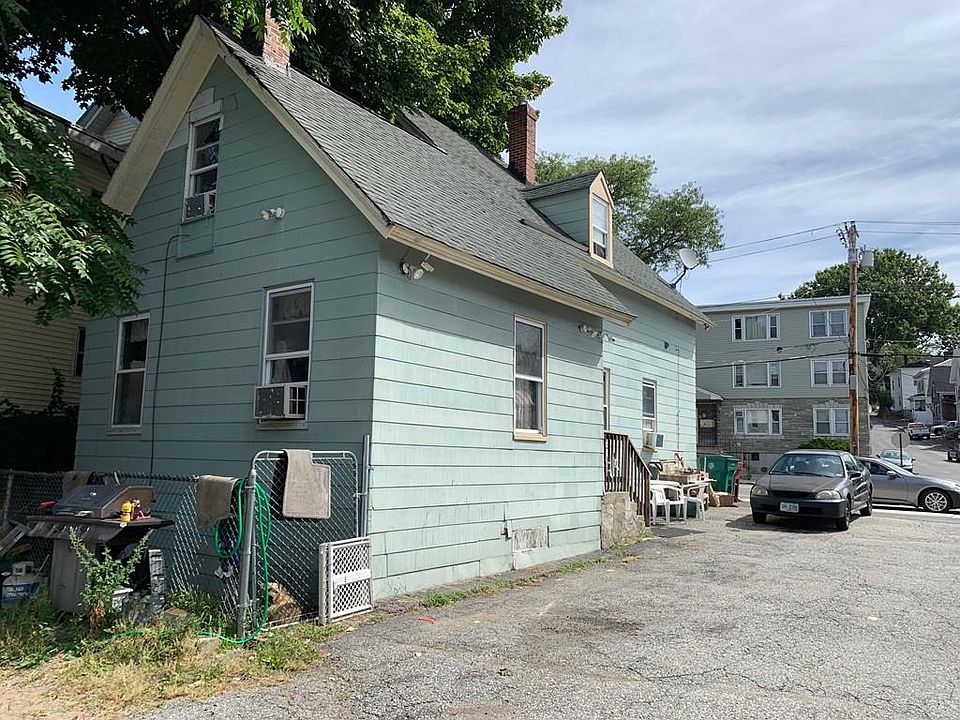 2nd image of 626 Bridge St