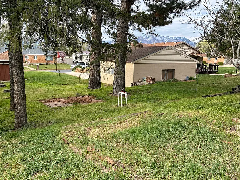 403 Highlight Dr — Photo 22