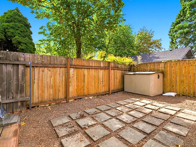 6044 SE Henderson St #B — Photo 19