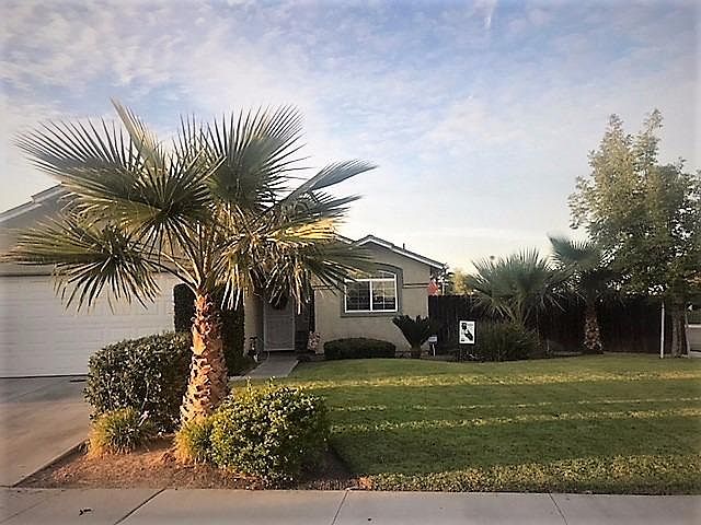 2nd image of 610 Gloria Ave