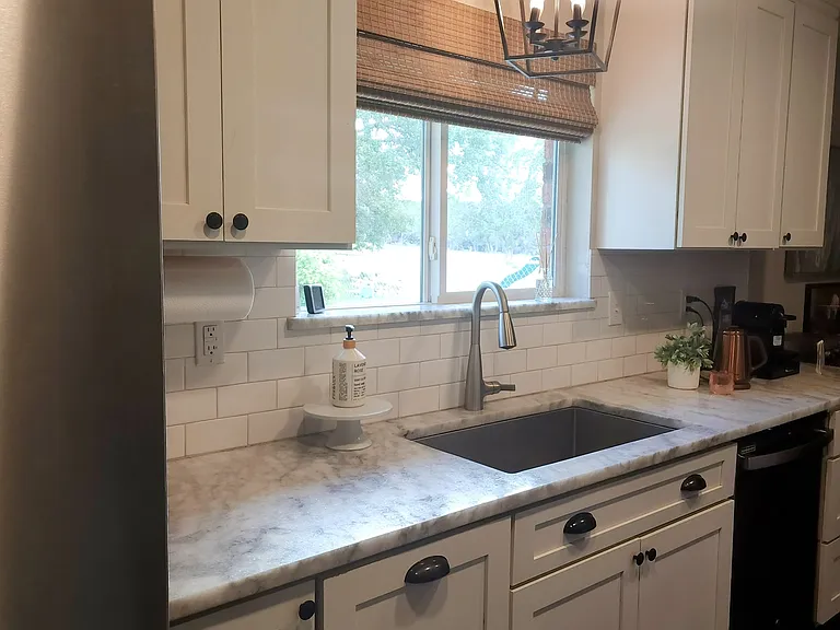 235 Pecan Valley Rd — Photo 9