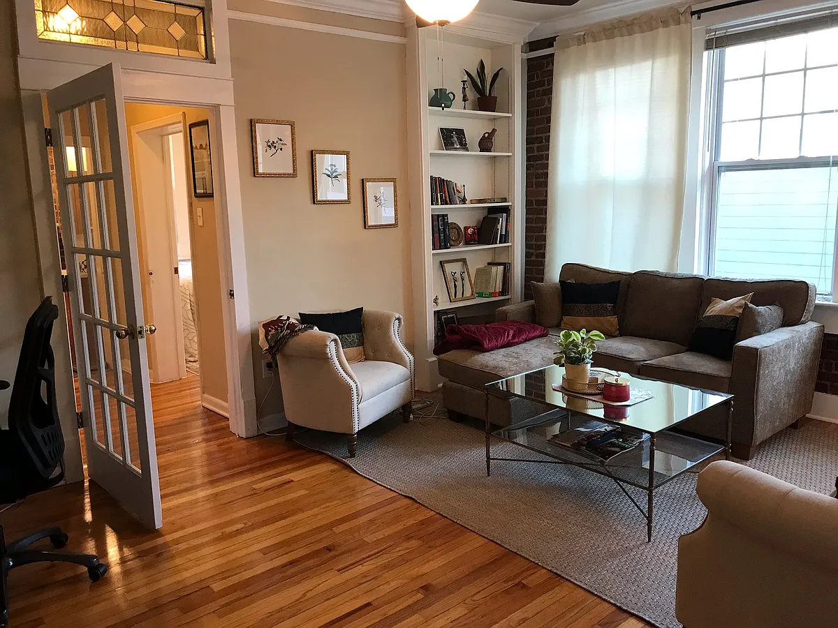 Building Photo - 253 14th St NE #14