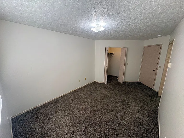 705 S Jefferson St — Photo 26